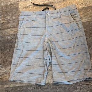 Men's Gray Plaid Shorts